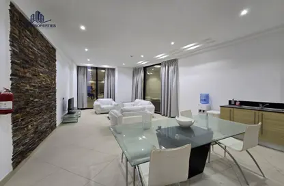 Apartment - 2 Bedrooms - 2 Bathrooms for rent in Al Juffair - Capital Governorate