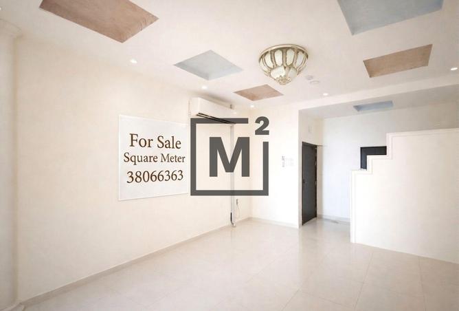 54069312 - Property Main Image