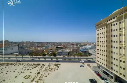 Apartment - Studio - 1 Bathroom for sale in Sanabis - Manama - Capital Governorate Apartment - Studio - 1 Bathroom for sale in Sanabis - Manama - Capital Governorate