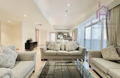 شقة - 3 غرف نوم - 4 حمامات للايجار في الجفير - محافظة العاصمة