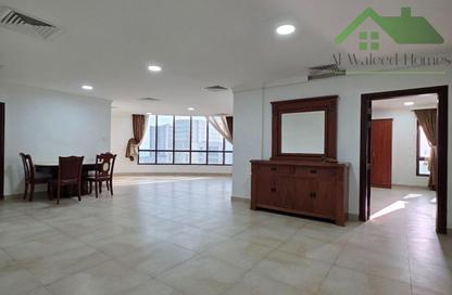 Apartment - 2 Bedrooms - 2 Bathrooms for rent in Hidd - Muharraq Governorate Apartment - 2 Bedrooms - 2 Bathrooms for rent in Hidd - Muharraq Governorate