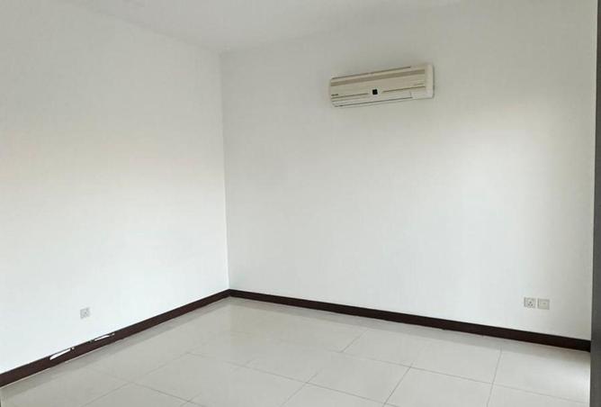 55199337 - Property Image 2