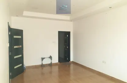 Apartment - 2 Bedrooms - 2 Bathrooms for rent in Tubli - Central Governorate