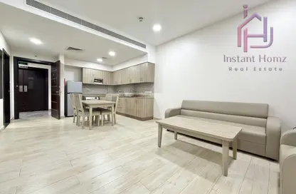 Apartment - 1 Bedroom - 2 Bathrooms for rent in Al Juffair - Capital Governorate