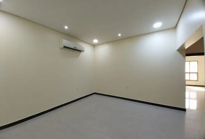 53241905 - Property Image 2