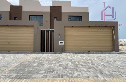 Villa - 4 Bedrooms - 5 Bathrooms for sale in Hamala - Northern Governorate