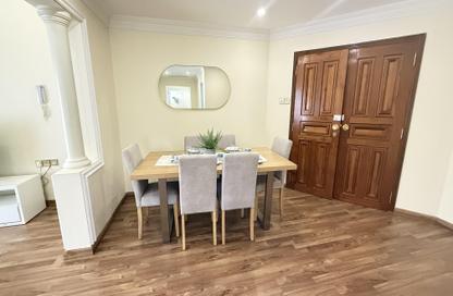 Apartment - 2 Bedrooms - 2 Bathrooms for rent in Mahooz - Manama - Capital Governorate Apartment - 2 Bedrooms - 2 Bathrooms for rent in Mahooz - Manama - Capital Governorate