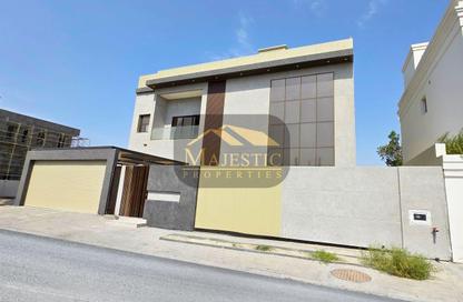Villa - 4 Bedrooms - 6 Bathrooms for sale in Janabiya - Northern Governorate