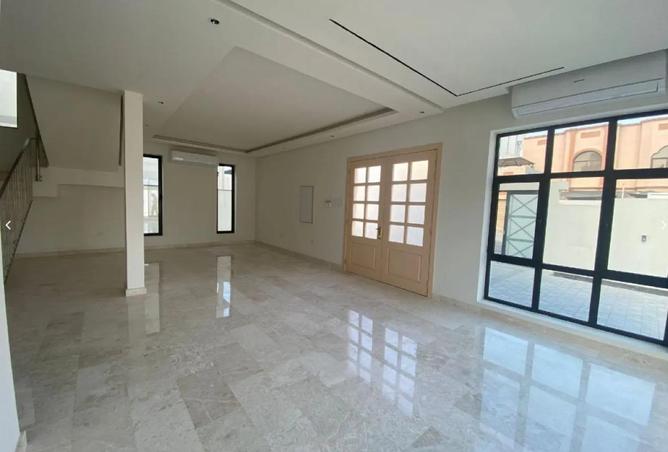 994415 - Property Main Image