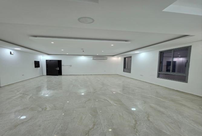 992924 - Property Image 2