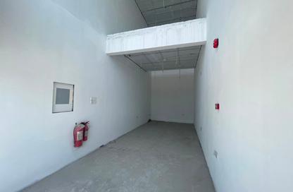 Shop - Studio for rent in Salmabad - Central Governorate