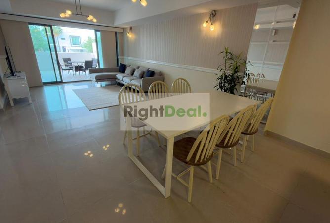 987185 - Property Image 2