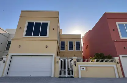 Villa - 4 Bedrooms - 7 Bathrooms for sale in Janabiya - Northern Governorate