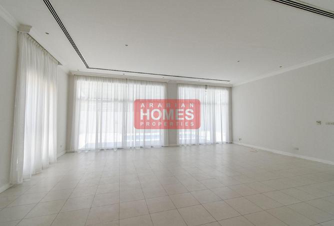 976302 - Property Image 3