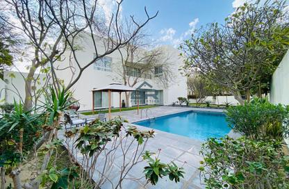 Compound - 4 Bedrooms - 4 Bathrooms for rent in Saar - Northern Governorate