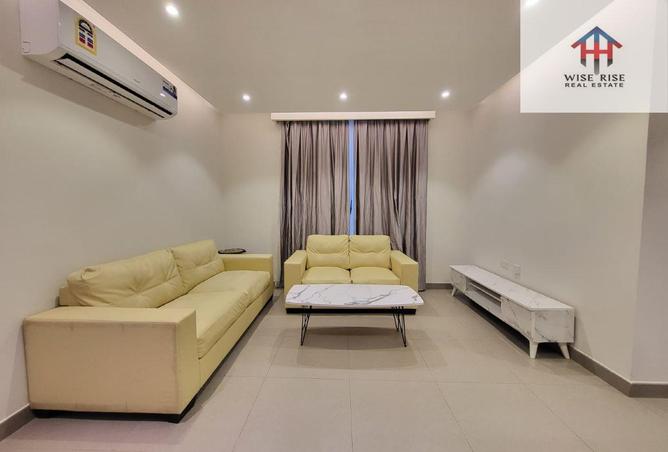 993371 - Property Image 2