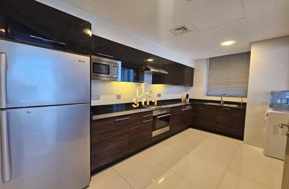 Apartment - 2 Bedrooms - 3 Bathrooms for rent in Al Juffair - Capital Governorate