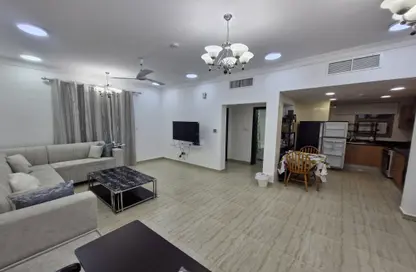 Apartment - 1 Bedroom - 2 Bathrooms for rent in Busaiteen - Muharraq Governorate