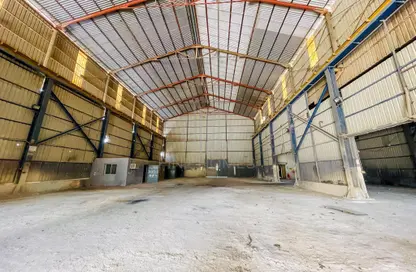 Warehouse - Studio - 2 Bathrooms for rent in Ras Zuwayed - Southern Governorate