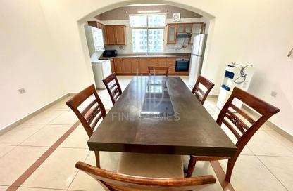 Apartment - 3 Bedrooms - 3 Bathrooms for rent in Al Juffair - Capital Governorate