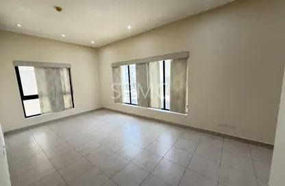 Apartment - 3 Bedrooms - 2 Bathrooms for rent in Tubli - Central Governorate