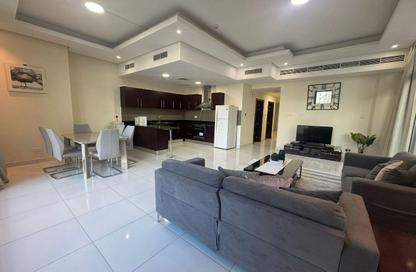 Apartment - 2 Bedrooms - 3 Bathrooms for rent in Al Juffair - Capital Governorate