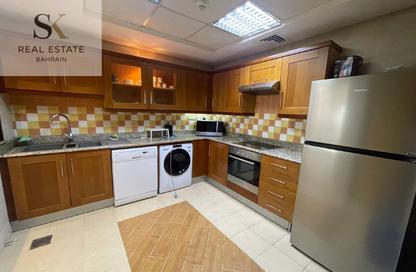 Apartment - 2 - 3 for rent in Abraj Al Lulu - Manama - Capital Governorate
