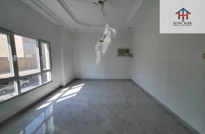 Apartment - 3 Bedrooms - 2 Bathrooms for rent in Hidd - Muharraq Governorate
