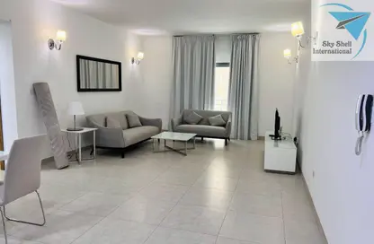 Apartment - 2 Bedrooms - 2 Bathrooms for rent in Al Juffair - Capital Governorate