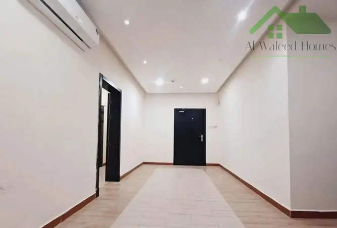985038 - Property Image 3