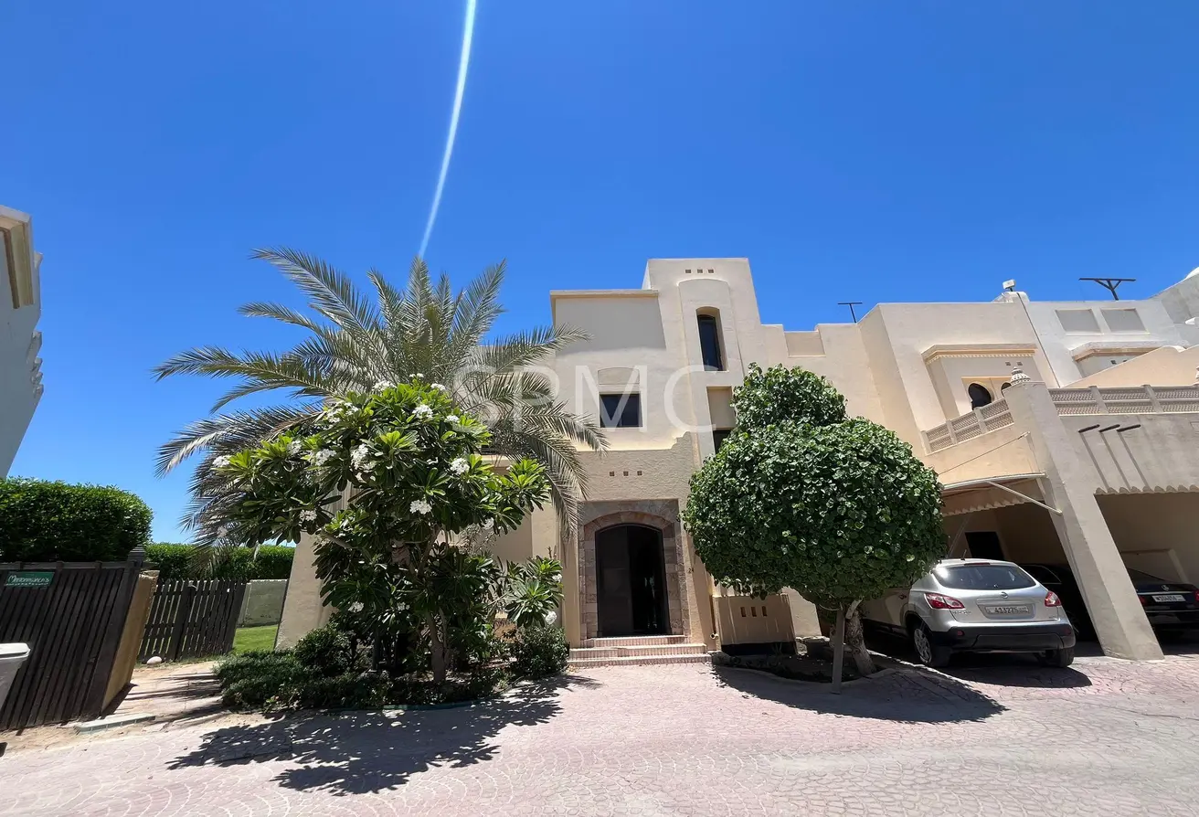54541234 - Property Main Image