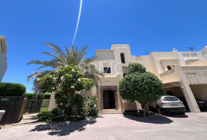54541234 - Property Main Image
