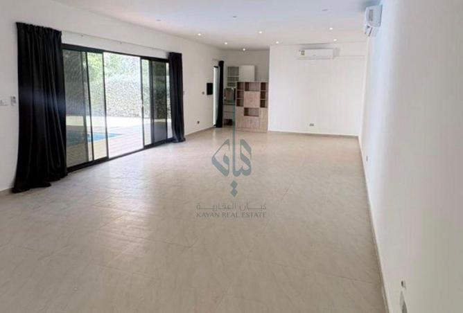 51930930 - Property Image 3