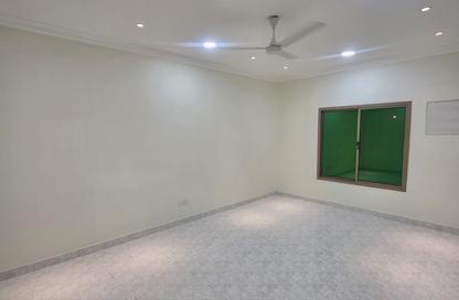 Apartment - 2 Bedrooms - 2 Bathrooms for rent in Sanad - Central Governorate Apartment - 2 Bedrooms - 2 Bathrooms for rent in Sanad - Central Governorate