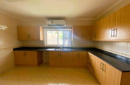 Compound - 3 Bedrooms - 3 Bathrooms for rent in Saar - Northern Governorate