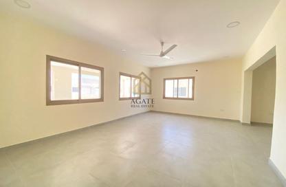 Villa - 3 Bedrooms - 2 Bathrooms for rent in Salmaniya - Manama - Capital Governorate