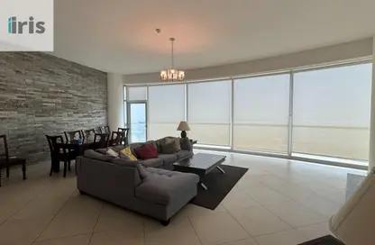 Apartment - 2 Bedrooms - 2 Bathrooms for rent in Sanabis - Manama - Capital Governorate Apartment - 2 Bedrooms - 2 Bathrooms for rent in Sanabis - Manama - Capital Governorate