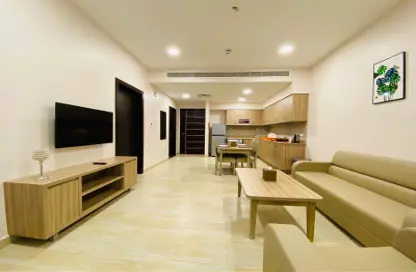 Apartment - 1 Bedroom - 2 Bathrooms for rent in Al Juffair - Capital Governorate