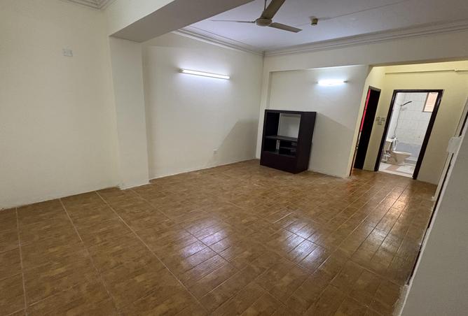 1000466 - Property Main Image