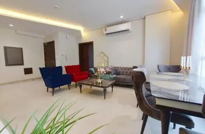Apartment - 2 Bedrooms - 2 Bathrooms for rent in Mahooz - Manama - Capital Governorate
