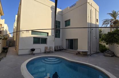 Villa - 5 - 4 for rent in Al Juffair - Capital Governorate
