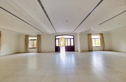 Villa - 5 Bedrooms - 5 Bathrooms for rent in Saar - Northern Governorate