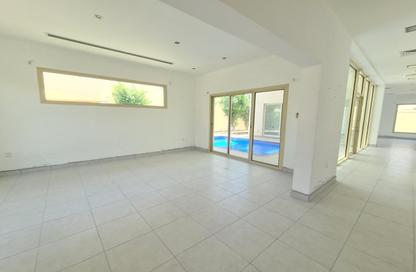 Villa - 4 Bedrooms - 4 Bathrooms for rent in Saar - Northern Governorate