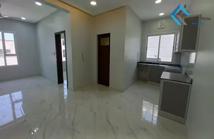 Apartment - 2 Bedrooms - 2 Bathrooms for rent in Janabiya - Northern Governorate