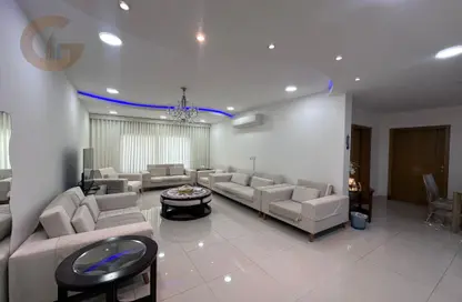 Apartment - 4 Bedrooms - 4 Bathrooms for rent in Tubli - Central Governorate