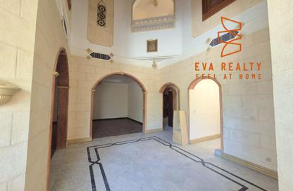 Villa - 3 Bedrooms - 4 Bathrooms for rent in Seef - Capital Governorate