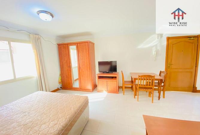 999984 - Property Image 3