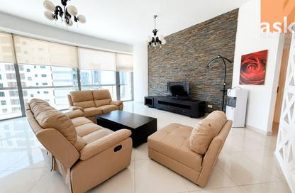 Apartment - 2 Bedrooms - 3 Bathrooms for rent in Sanabis - Manama - Capital Governorate
