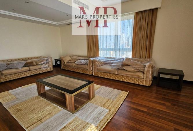 995706 - Property Image 2