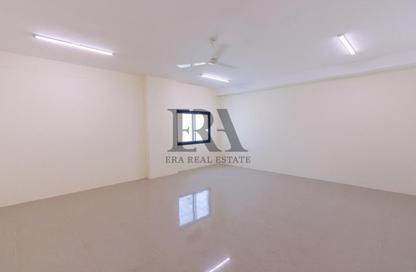 Labor Camp - Studio - 7+ for rent in Askar - Southern Governorate
